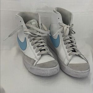 Nike Blazer Mid 77 White Lazer Blue Hi Top Sneakers Youth 7